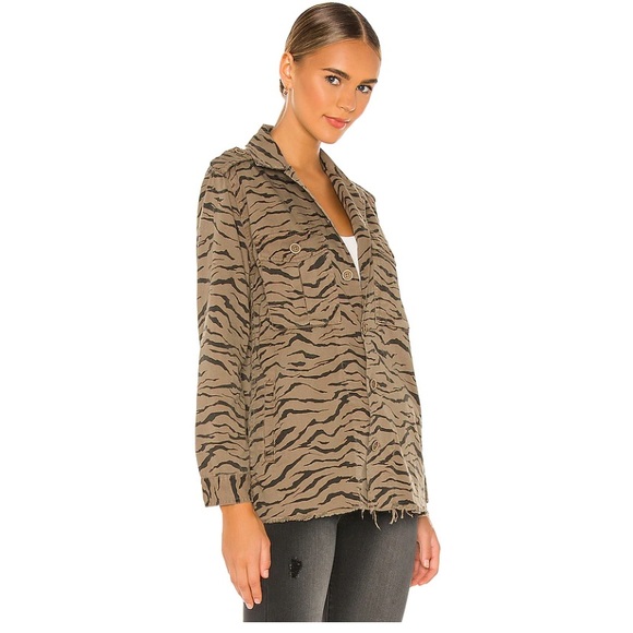 ⭐️Host Pick⭐️ Pistola Camilo Military Jacket - Cadet - Picture 2 of 10